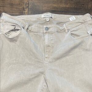 Liverpool Women’s Skinny Jeans in Light Taupe